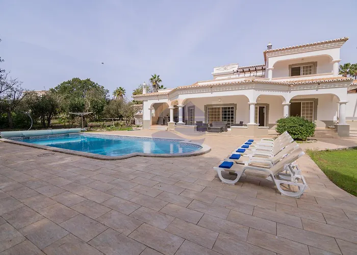 Villa Outdoor Pool With Golf View Portimao